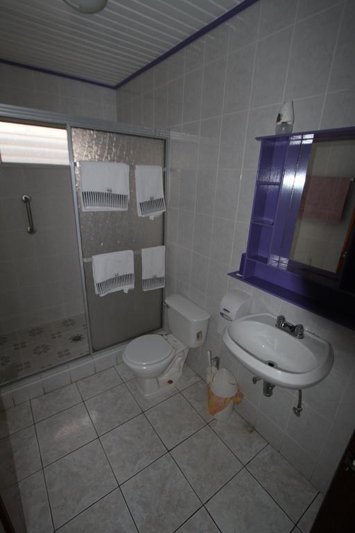 Rainbow Village La Ceiba Habitación foto